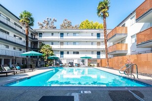 Sofi Redwood Park Apartments