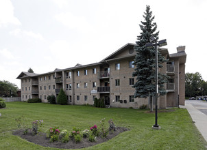 Edge Hill Terrace in Barrie, ON - Building Photo - Building Photo