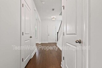 165 Rowans Creek Dr in Daniel Island, SC - Building Photo - Building Photo