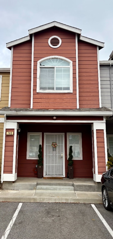 property at 743 Bonita Pl