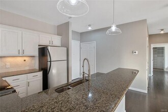 526 Plum St in Syracuse, NY - Building Photo - Building Photo