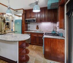 550 Quail Ave in Miami Springs, FL - Building Photo - Building Photo