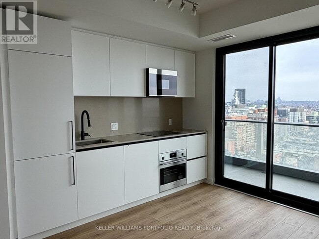 35 Parliament St in Toronto, ON - Building Photo - Building Photo