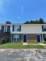 2075 Clingan Dr NW in Cleveland, TN - Building Photo