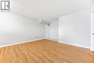 1479 Maple Ave in Milton, ON - Building Photo - Building Photo