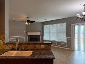 7952 Eddie Dr in Plano, TX - Foto de edificio - Building Photo