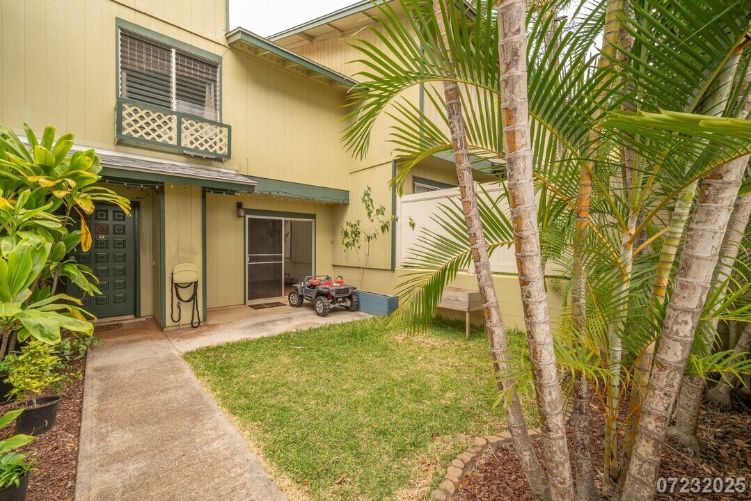 92-1288-1288 Kikaha St in Kapolei, HI - Building Photo