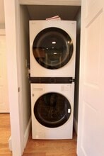 4 Sheridan St, Unit 1 in Lynn, MA - Foto de edificio - Building Photo