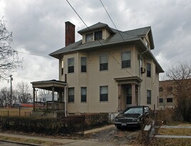 537 Hickman Ave in Cincinnati, OH - Building Photo