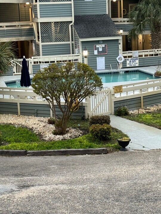 1101 Possum Trot Rd in North Myrtle Beach, SC - Building Photo