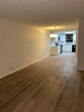 20327 Rue Crevier in Santa Clarita, CA - Building Photo - Building Photo