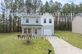 1719 Bridgewood Rd in Rocky Mount, NC - Foto de edificio - Building Photo