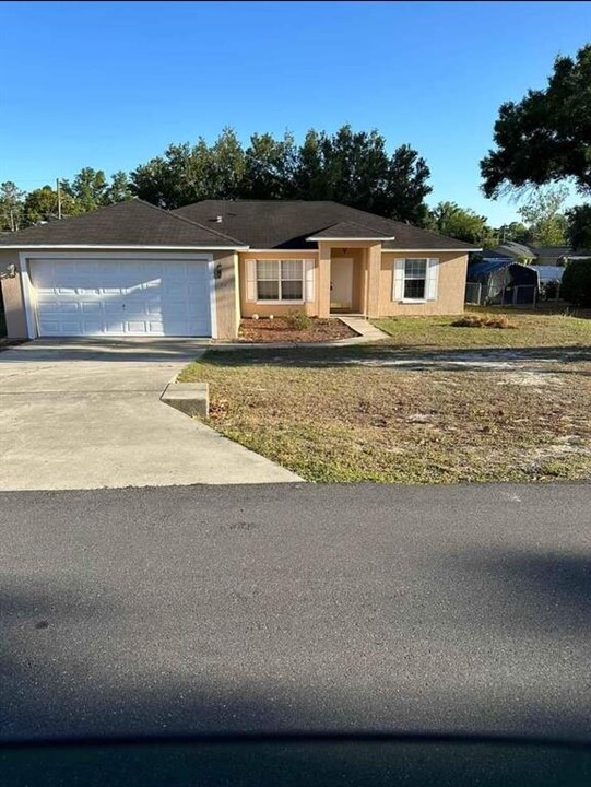 10 Teak Run Ln in Ocala, FL - Building Photo