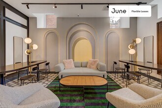 Stylish Private ROOM in Williamsburg, Unit 4 in Brooklyn, NY - Building Photo - Building Photo