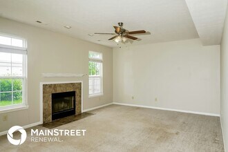 5910 Jackie Ln in Indianapolis, IN - Building Photo - Building Photo