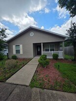 3367 Angel Ln in Houston, TX - Building Photo