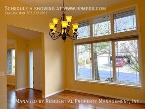 3964 NW Brookview Way in Portland, OR - Building Photo - Building Photo