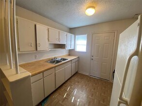 4211 Rockingham St in Houston, TX - Building Photo - Building Photo