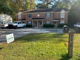 2904 Scotsman Rd in Columbia, SC - Building Photo