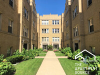 1118 E Hyde Park Blvd, Unit #18-GS in Chicago, IL - Building Photo - Building Photo