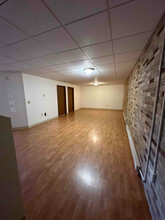320 Oak Ave N in Thief River Falls, MN - Building Photo - Building Photo