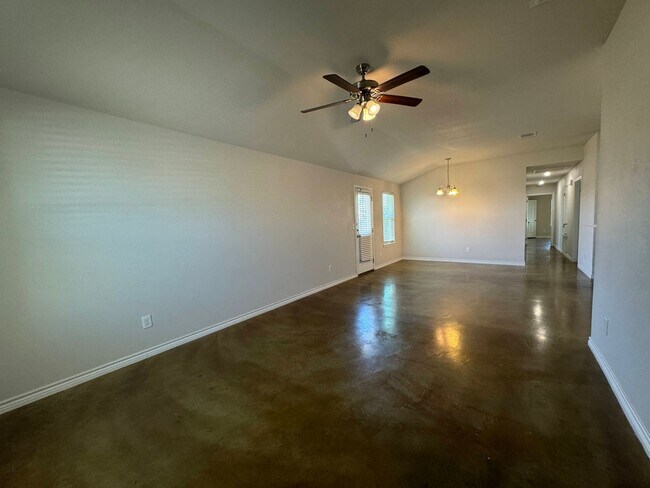 108 Lowes Blvd in Killeen, TX - Building Photo - Building Photo