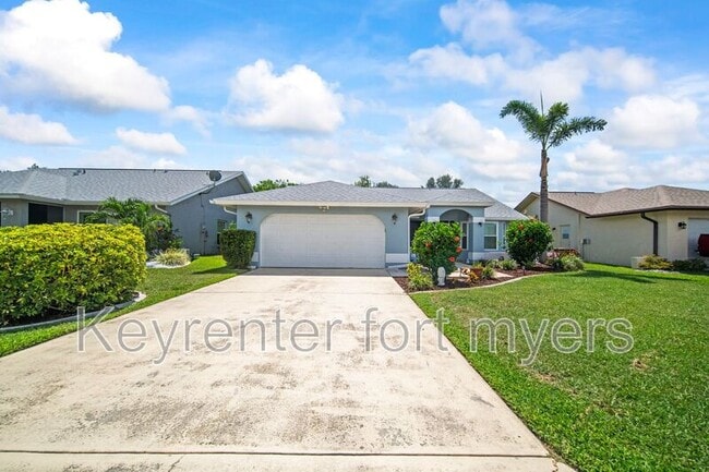 13230 Heather Ridge Loop in Ft. Myers, FL - Building Photo - Building Photo