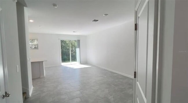 7592 Stone Crk Trl in Kissimmee, FL - Building Photo - Building Photo