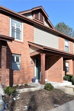 869 Forest Trace Dr in Chesterfield, MO - Building Photo - Building Photo