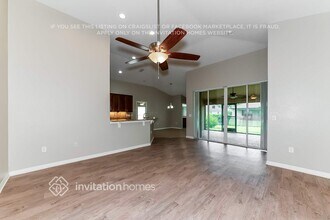 4905 89th Ln E in Palmetto, FL - Foto de edificio - Building Photo