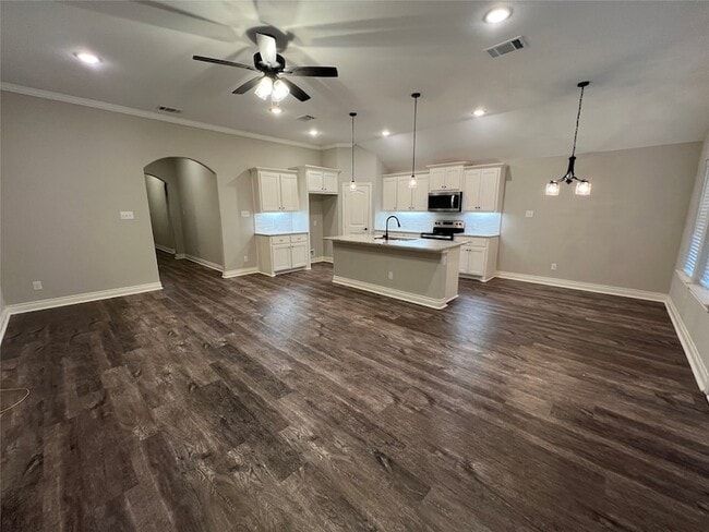 706 Tippit Ln in Greenville, TX - Building Photo - Building Photo