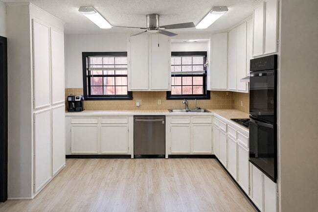 property at 5315 Bayway Dr