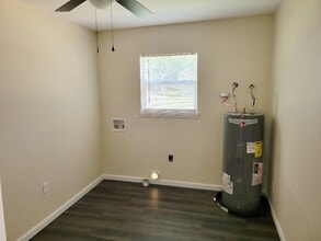 15500 FM1725 in Cleveland, TX - Building Photo - Building Photo
