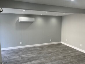 114 E Main St in Little Falls, NJ - Building Photo - Building Photo