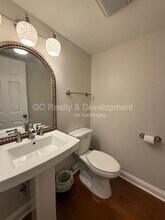 267 Capitol Dr in Sugar Grove, IL - Building Photo - Building Photo