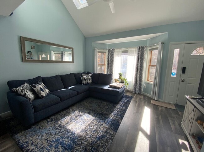 property at 5106 Quail Ln