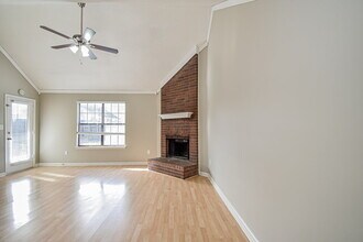 6759 Valerie Dr in Olive Branch, MS - Building Photo - Building Photo