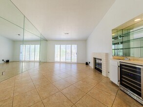 363 Muirfield Dr in Palm Desert, CA - Building Photo - Building Photo