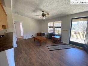 462 Hartsoe Rd in Warrensville, NC - Building Photo - Building Photo