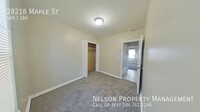 28218 Maple St photo'