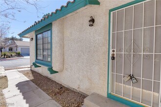 2846 Belleza Ln in Henderson, NV - Building Photo - Building Photo