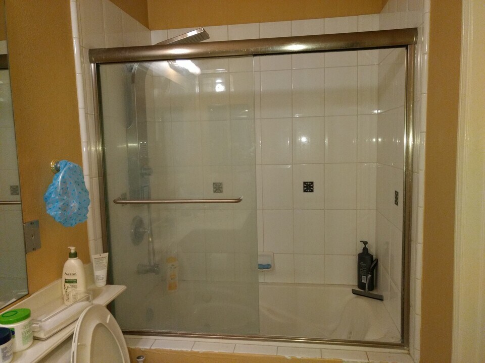 8940 Deira Ln in Anaheim, CA - Building Photo