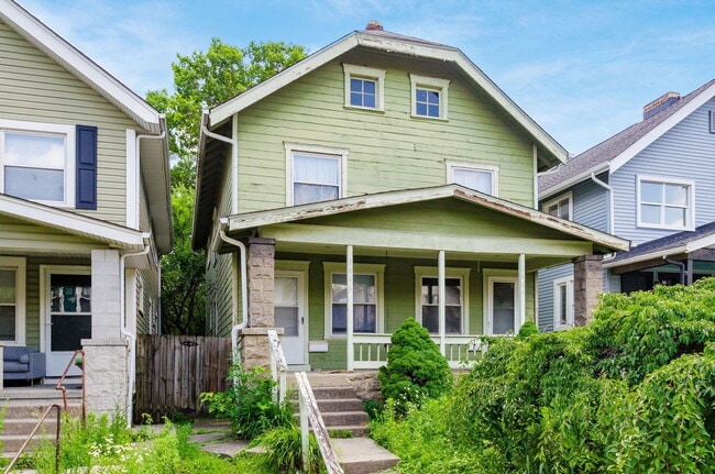 property at 1444 Hamlet St