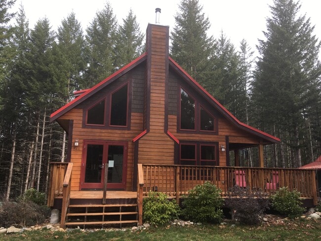 146 Marmot Lp in Packwood, WA - Building Photo - Building Photo