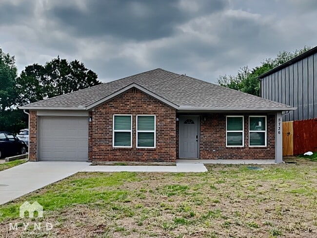 property at 5736 Lone Star Cir