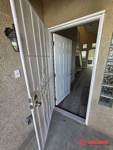 8315 Black Knot Ct in Bakersfield, CA - Building Photo - Building Photo