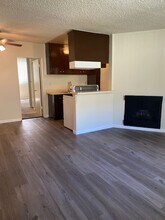 18550 Prairie St in Los Angeles, CA - Building Photo - Building Photo