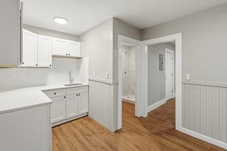 44 Pratt St in Fitchburg, MA - Building Photo - Building Photo