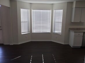 2831 Coachlight Ln in Burlington, KY - Building Photo - Building Photo