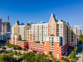 Waverly at Las Olas in Fort Lauderdale, FL - Building Photo - Building Photo